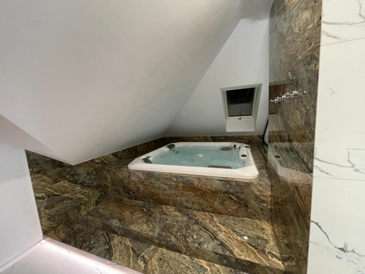 Maly Ksiaze Villa Podzamcze  Exteriör bild